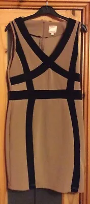£2.99 • Buy Eva & Lola, Size L (36” Chest) Taupe & Black Body Con Dress