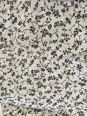 Laura Ashley Vintage Wild Clematis Curtain / Fabric     1.13m Wide X 2.17m Drop  • £12