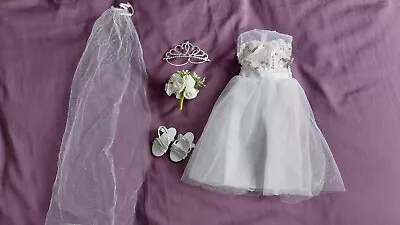 £16.50 • Buy Chad Valley Design A Friend Bride/Wedding Dress & Accessories