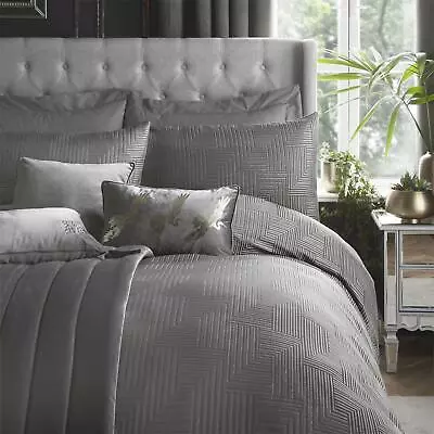 Palladio Luxury Metallic Jacquard Duvet Cover Set By Laurence Llewelyn-Bowen • £17.95