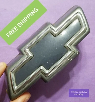 $18.99 • Buy Vintage Chevy Front Grille Circa 90's Emblem Decal 10254988 