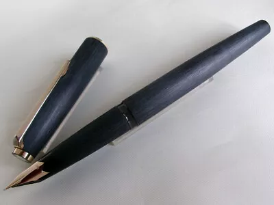 Montblanc 220 Fountain Pen Matte Finished 14K Nib • $139.99