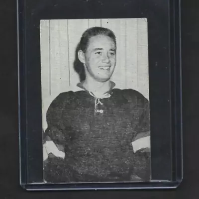 1952/53 St. Lawrence Sales #86 Ron Matthews X Oshawa Generals Vg/ex • $10