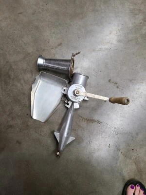 $25 • Buy VICTORIO STRAINER NO. 200 FOOD MILL (Incomplete See Detail)