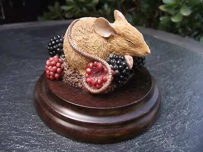 Adorable Vtg 1990 Hand Crafted Country Artists Mouse Asleep & Blackberries CA471 • £12.99