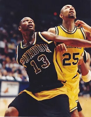 Juwan Howard 8x10 Michigan Wolverines Color Photo Vs Glenn Robinson-Purdue • $3.99