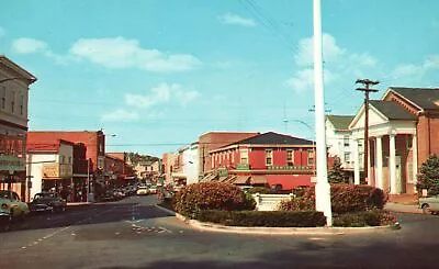 Walnut St. Looking North Industrial & Trading Center Milford Delaware Postcard • $8.08