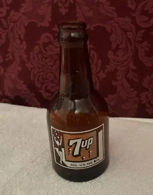 Vintage 7UP Brown Bottle ~ HoustonTexas ~ 6 1/2  Tall ~ 8 Bubbles ~ Rare • $45