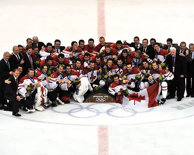 2010 Winter Olympics CANADA HOCKEY TEAM Glossy 8x10 Photo Gold Medal Print  • $4.99