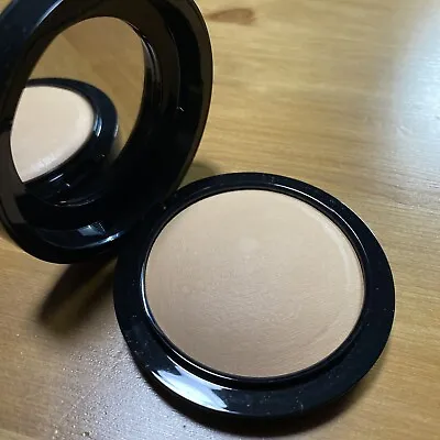 M·A·C Mineralize Skinfinish Natural Powder  MEDIUM DARK  New Without Box • $22.99