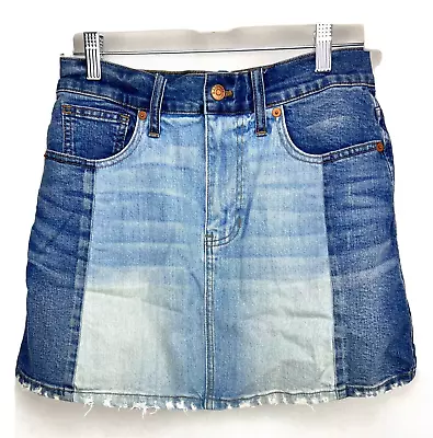 Madewell Blue Jeans Skirt (2 Tone) Womens Size 26 (28x15 Measured) • $10.95