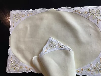 Vintage Madeira Hand Embroidered Linen 8 Placemats & 8 Napkins Pale Yellow • $69