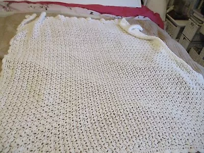 Hand Made Crochet Baby Blanket Cream • £4.29