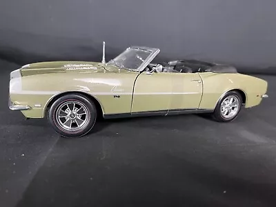 1/18 1968 Chevy Camaro SS/RS Convertible  Gold • $20