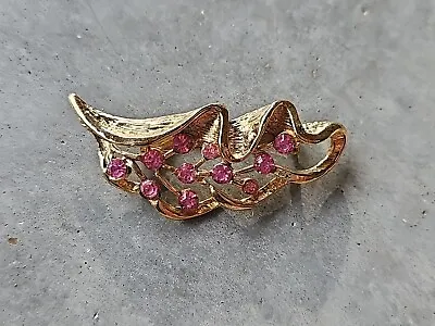 Vintage Hollywood Gold Tone Brooch With Pink Rhinestones • £8.99