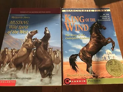 Lot 2 Marguerite Henry Mustang/King Of The Wind Horse Chapter Books • $3.99