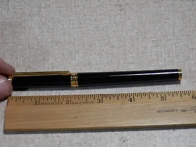 Montblanc Noblesse Oblige Black Gold Trim Fountain Pen Used 14K Nib • $149.95