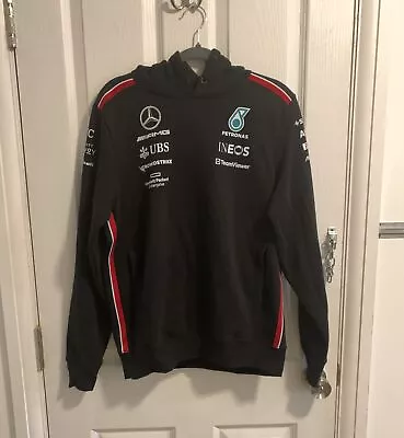 Mercedes Benz AMG Petronas Formula 1 Team Hoodie Medium • £40