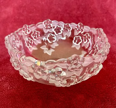 Mikasa Crystal Carmen Walther Glass Dish Bowl W/ Daisy Flowers/ Frosted Petals • $19.95