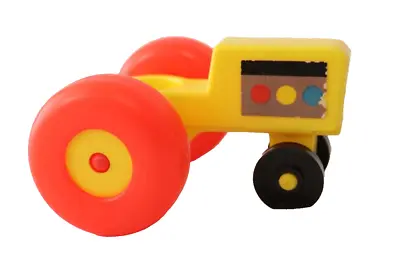 Vintage Fisher Price Little People FARM YELLOW TRACTOR W/ RED WHEELS For Farmer • $6.99