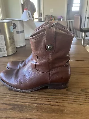 Frye Boots 7 • $50