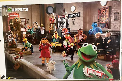 Rolled The Muppets Most Wanted Movie Platform 22x34 Poster Kermit Miss Piggy • $9.99