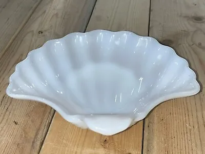 Vintage Seashell Milk Glass Dish 6.75” X 7.75” Clam Shell Jewelry/Trinket Tray • $2.50