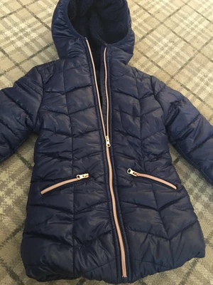 Girls Puffer Coat New Age 3 Years • £9.99