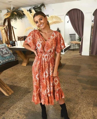 $89 • Buy Arnhem Size 8 Zephyr Sundress In Rhubarb