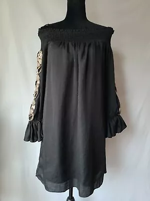 Women's Va Va By Joy Han Open Shoulders Long Sleeves Embroidered Dress Sz Small • $22