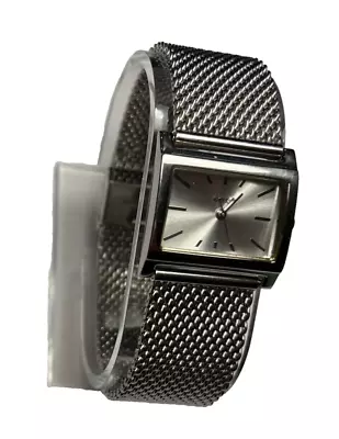 GUESS G66087L WOMENS WATCH Silver Square Dial New Battery Works Great • $19.99