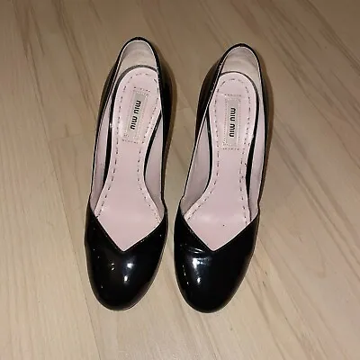 MIU MIU Black Patent Leather Court Shoes / Pumps - Size EU 38/UK 5 • £70