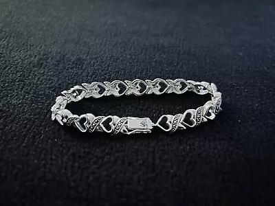 XO’s Hearts Shape Silver Tone Marcasite Costume Jewelry Bracelet • $0.99