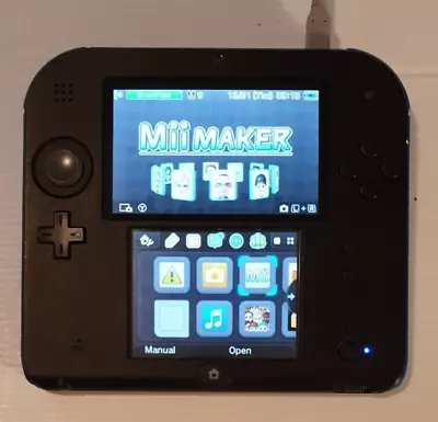 NINTENDO 2DS Handheld Console Black & Blue FTR-001 PAL Model With AC Adapter. • $155.99