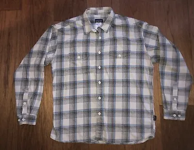 Patagonia Men’s Organic Cotton Plaid Long Sleeve Button Down Shirt Size L • $24.99