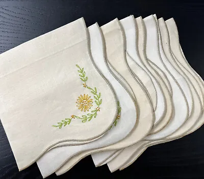 FREE SHIPPING! Vintage 16” Linen Napkins Hand-Embroidered Corner Lot Of 8 • $21.99